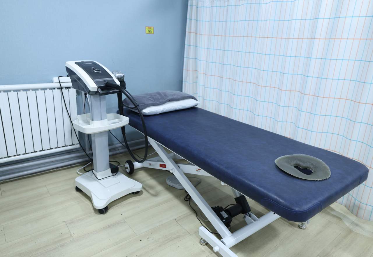 근본정형외과 둘러보기 이미지